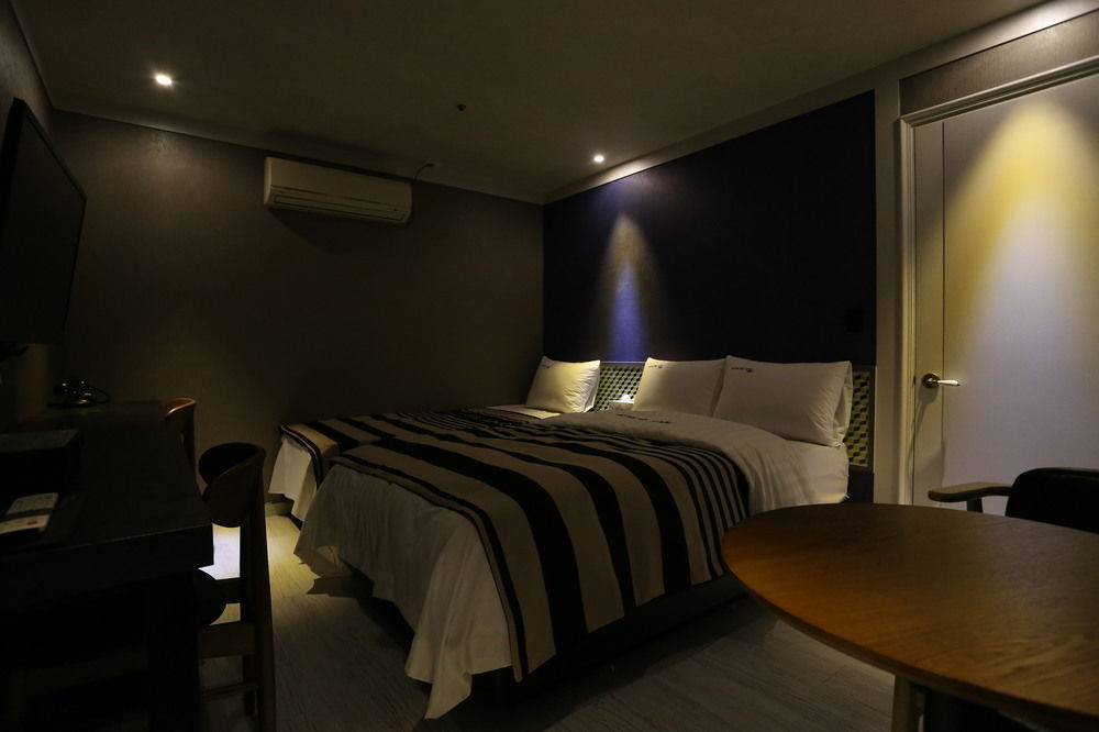 Ilsan Blanc Motel Kōyō Dış mekan fotoğraf