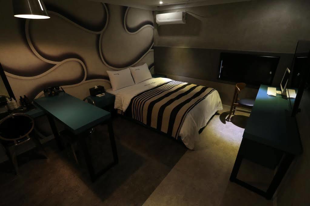 Ilsan Blanc Motel Kōyō Dış mekan fotoğraf