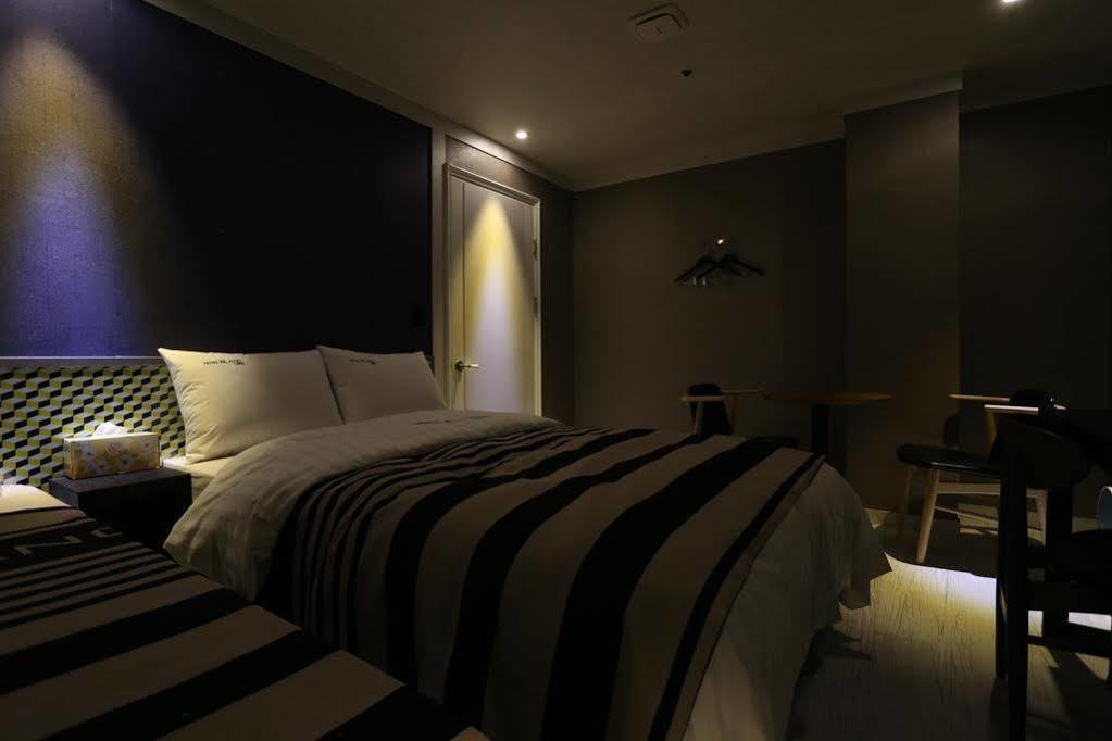 Ilsan Blanc Motel Kōyō Dış mekan fotoğraf